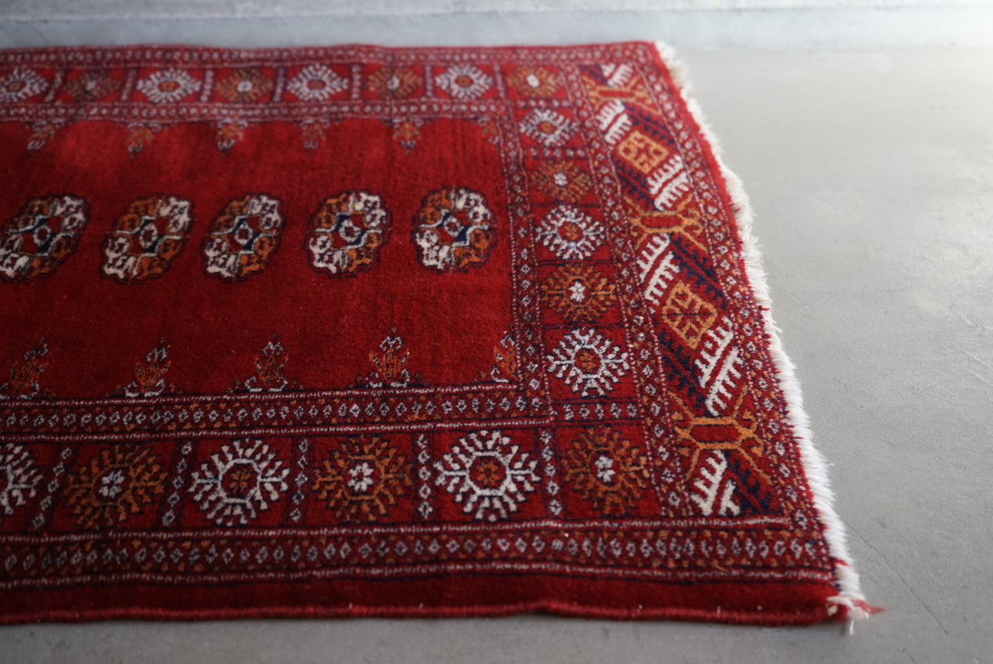 Türkiye Old Turkmen Red 1970年代 141 × 93 cm No.TR25232