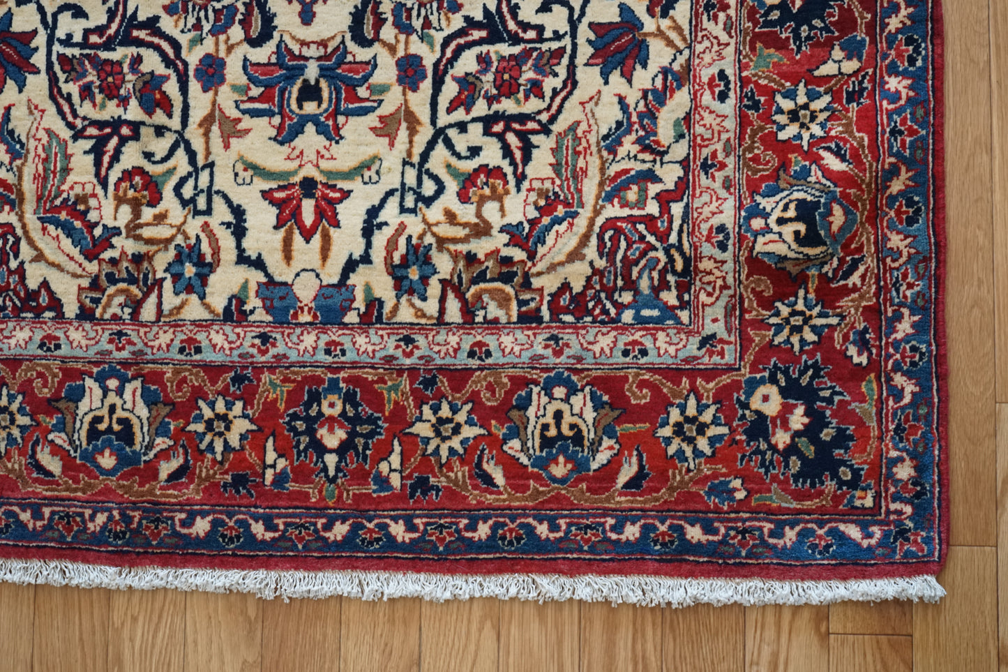 店頭販売 Iran Antique Esfahan 1840年代 231 × 157 cm / 国内送料無料・羊毛手織り絨毯