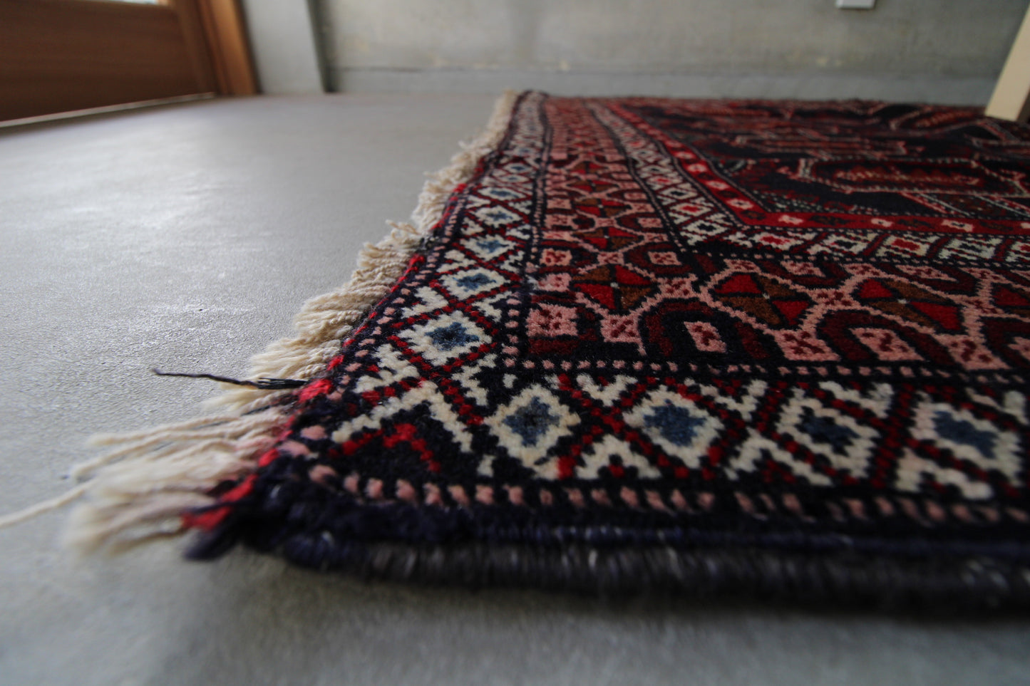 AFGHANISTAN VINTAGE BALUCH 1980年代 196.5 × 107.5 cm