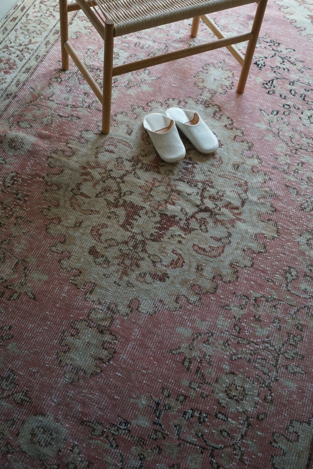 Türkiye Old Isparta Pink 1970年代 312 × 182 cm No.TR25266