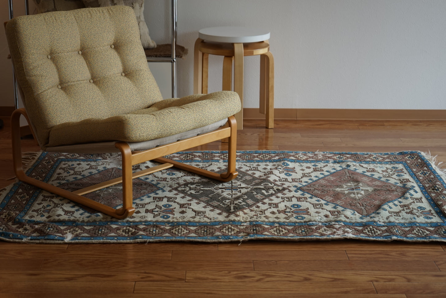 Türkiye Old Oushak Shabby Beige 1960年代 197 × 97 cm No.TR25341