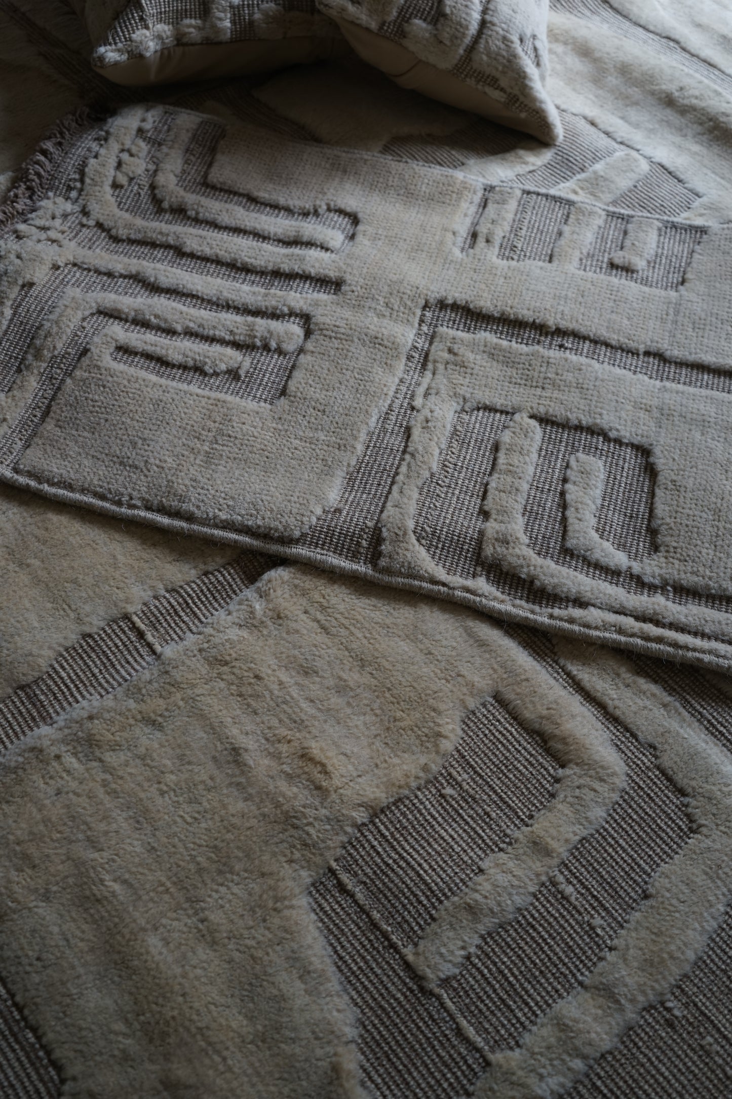 店頭販売 ORIGINAL IRAN  QASHQAI KILIM LIVING MAIN SIZE " PERSIA " 300 × 200 cm