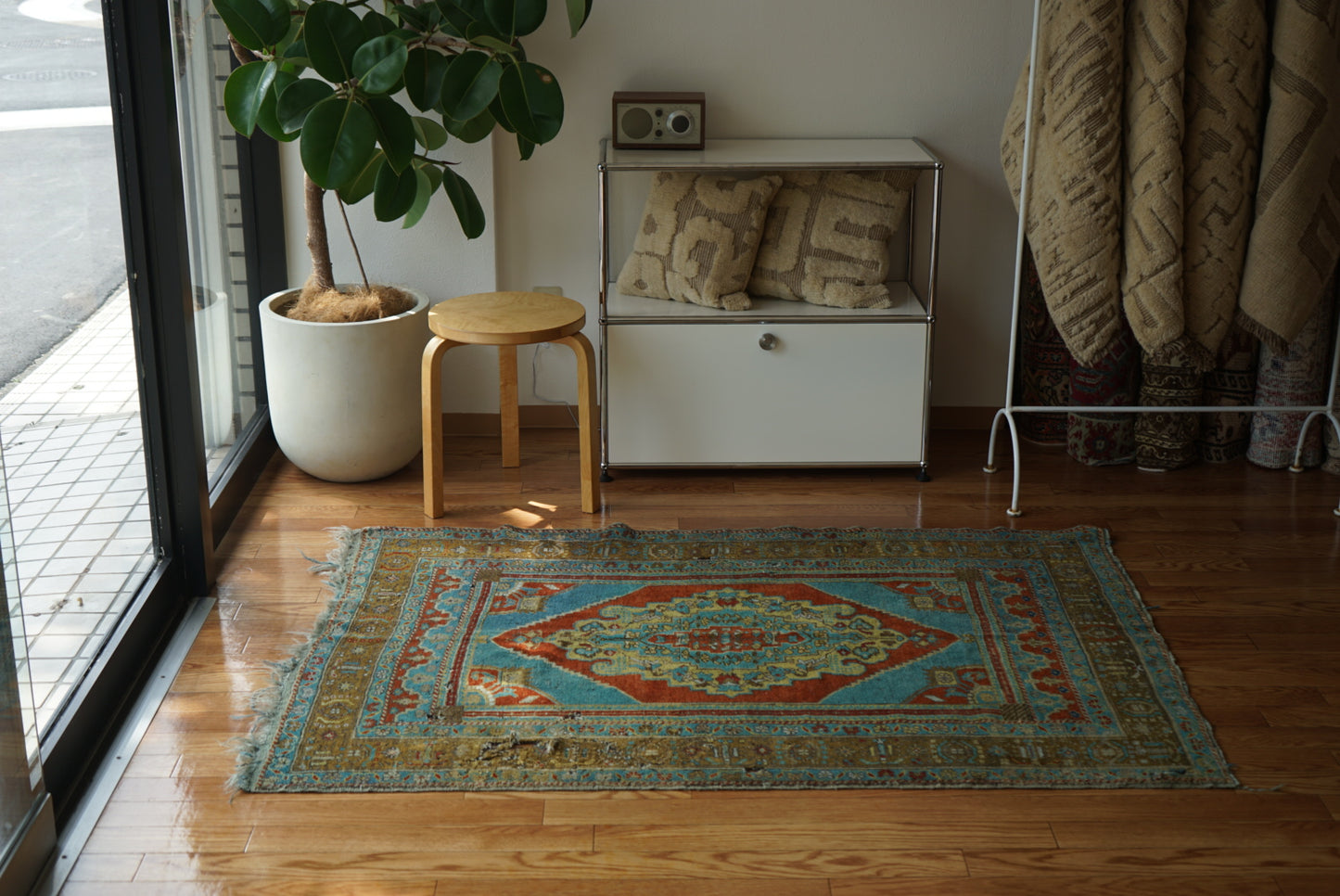 Türkiye Old Oushak Shabby Turquoise Medallion 162 × 109 cm No.TR25333