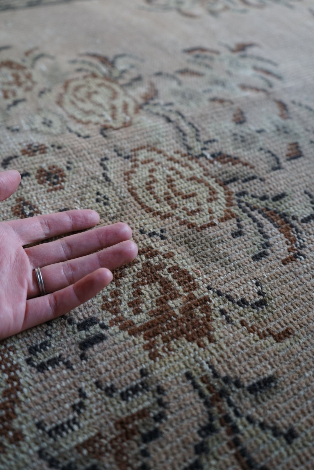 Türkiye Old Isparta Floral Rich Color Beige, Olive 1970年代 195 × 113 cm No.TR25259