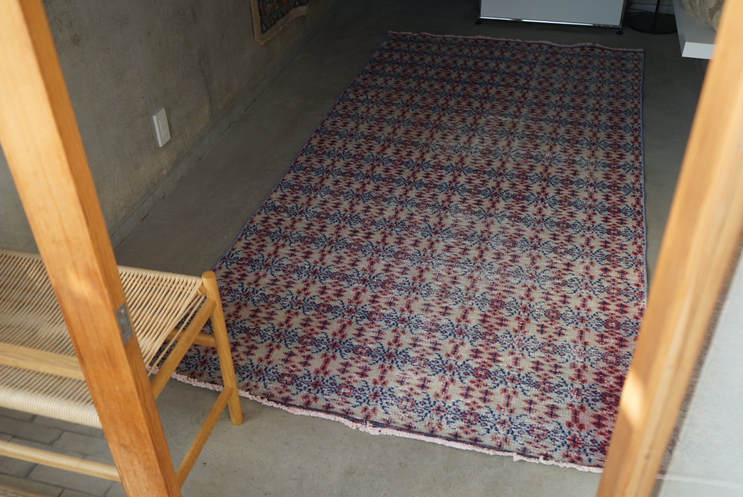 Türkiye Old Isparta Beige , Red , Navy Runner 1970年代 262 × 130 cm No.TR25263