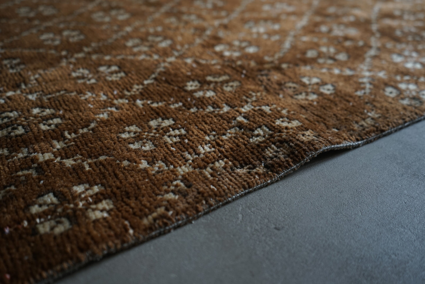 Türkiye Old Oushak Brown Patchwork 1980年代 158 × 87 cm No.TR25311