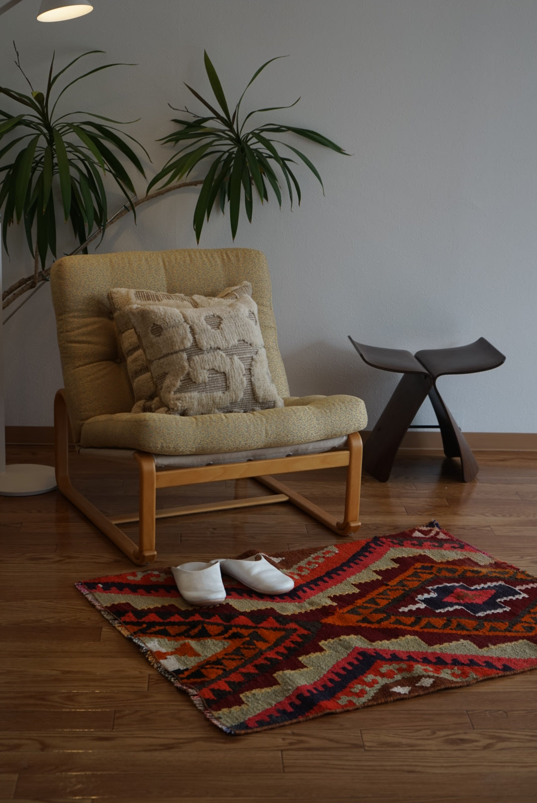 Türkiye Old Kilim Mix Color 98 × 79 cm No.TR25308