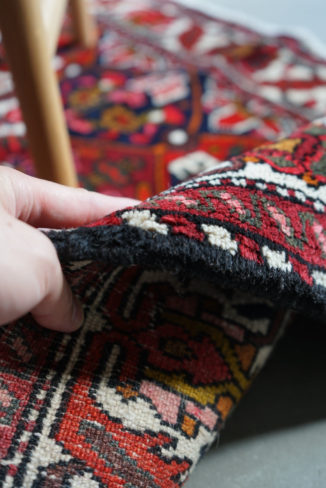 IRAN OLD BAKHTIARI 
SAMAVARI 1950年代 150 × 107 cm / 4'9 × 3'5" ft