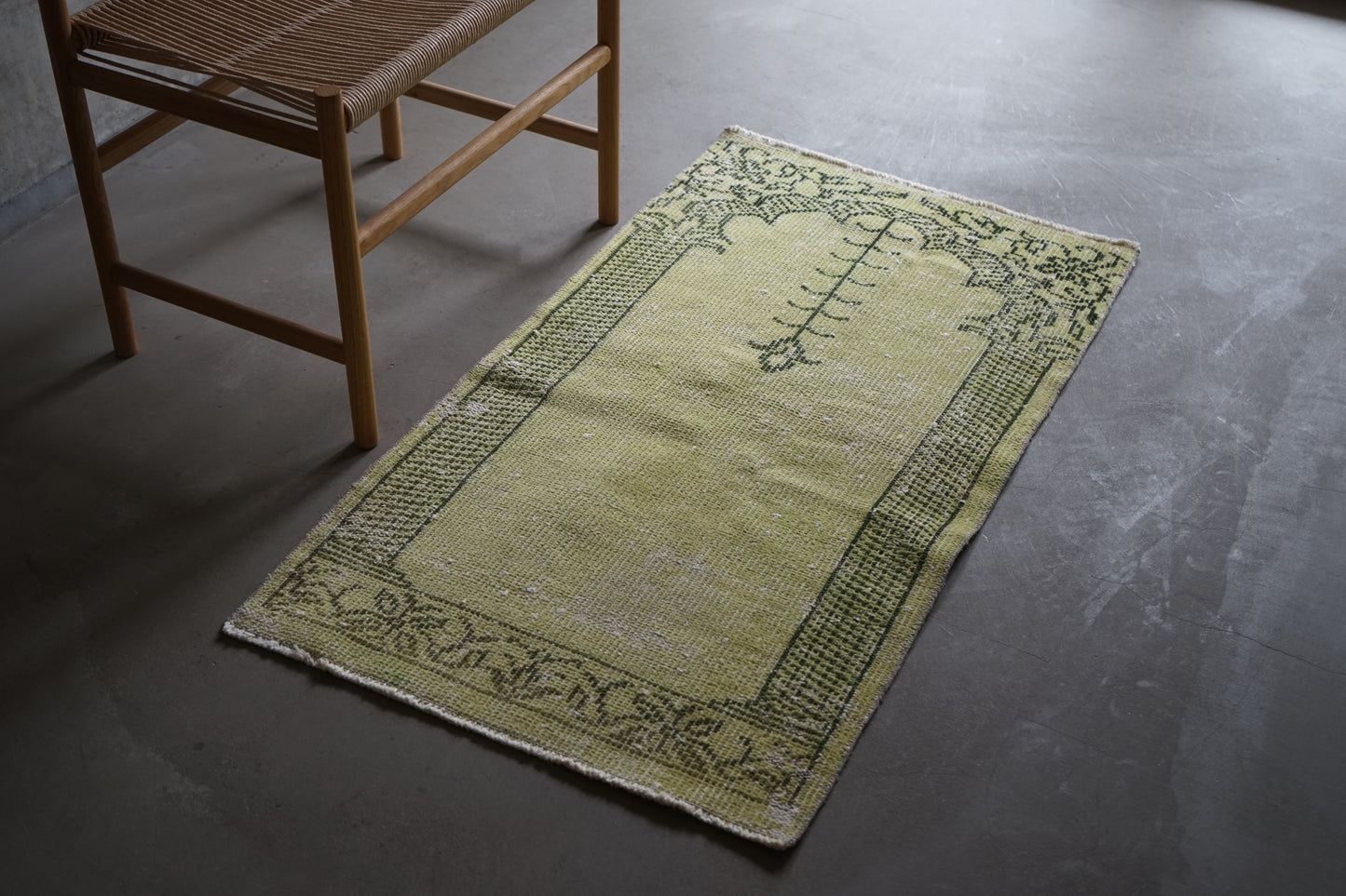 TURKEY OLD ISPARTA ARTICHOKE 1970年代 116 × 66 cm No.TR25201