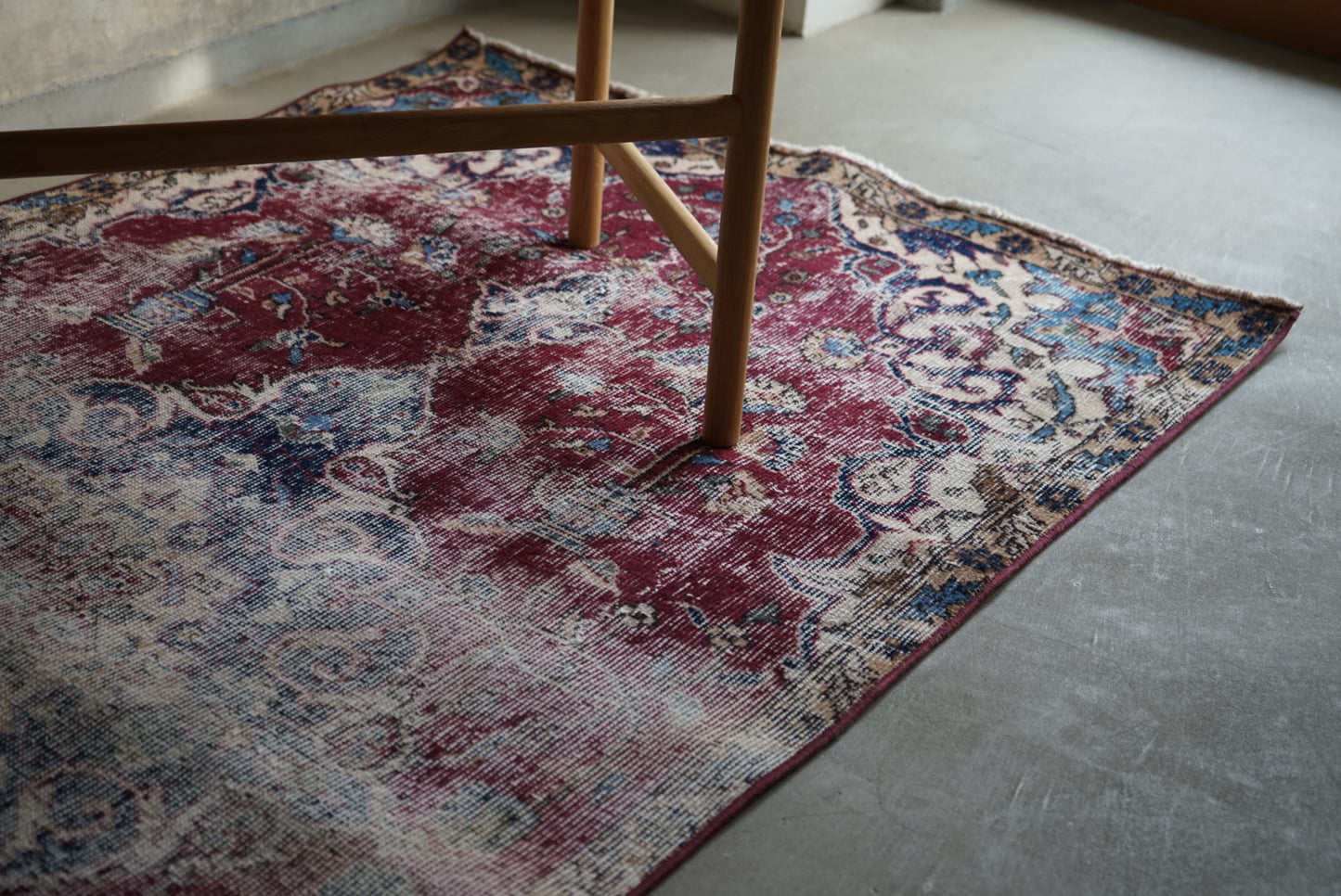 Türkiye Old Isparta Wine Red 1970年代 202 × 99 cm No.TR25254