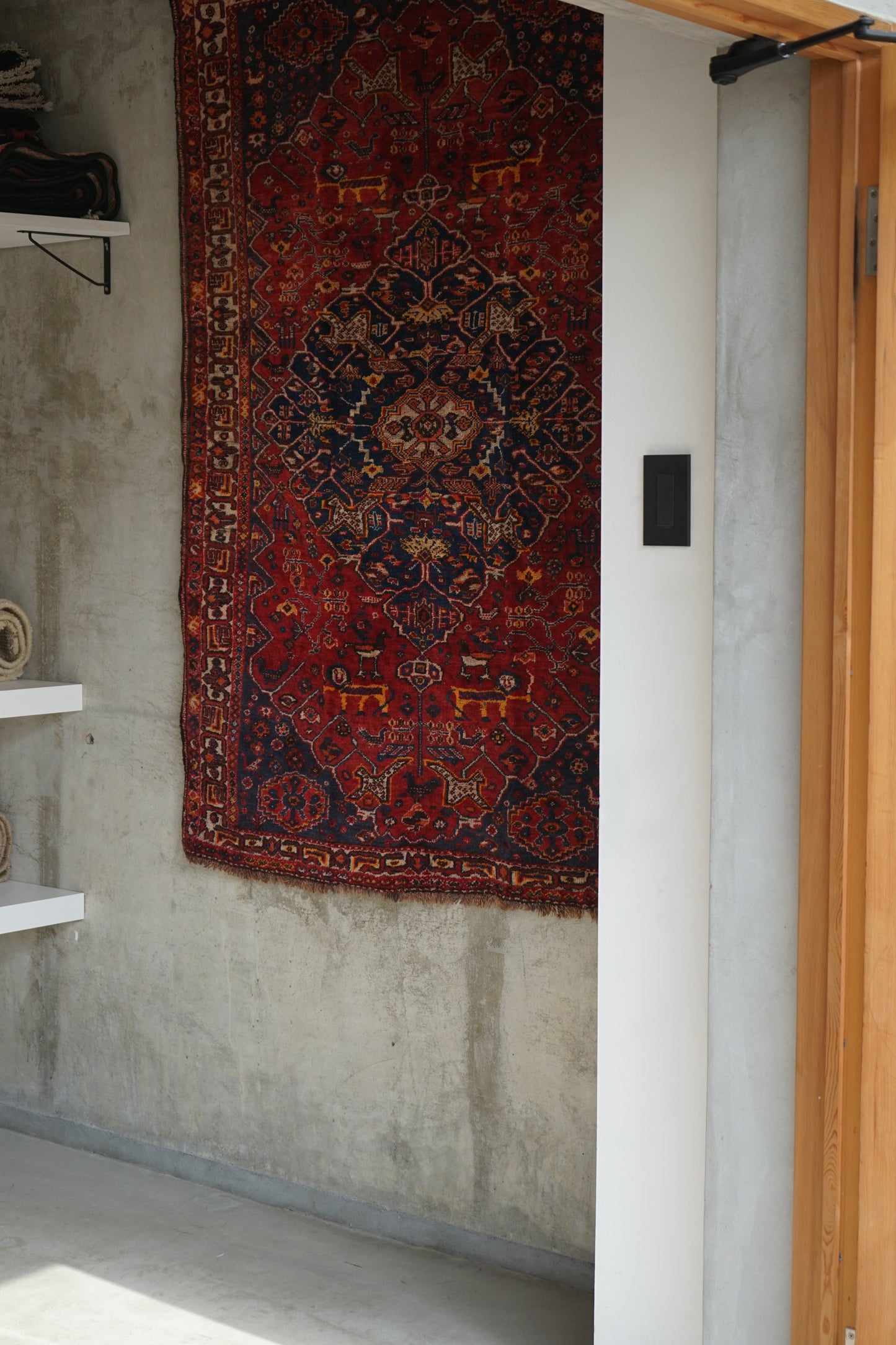 IRAN ANTIQUE SHIRAZ QASHQAI "THE KHANS" 1840-1860年代 155 × 110 cm