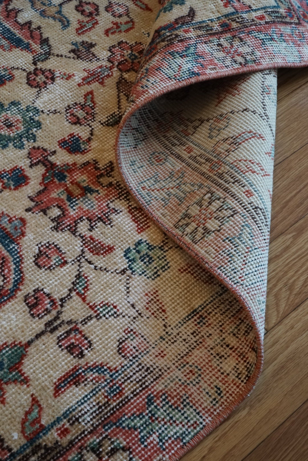 Türkiye Old Isparta Beige , Rose Pink , Emerald Green Floral 1970年代 194 × 92 cm No.TR25451