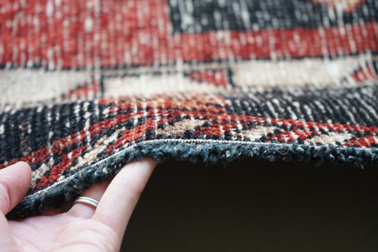 Türkiye Old Oushak Red Small Size 1970年代 103.5 × 102.5 cm No.TR25222