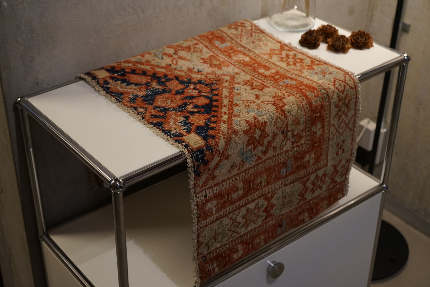 Türkiye Old Oushak Red Small size 1970年代 96.5 × 44 cm No.TR25241