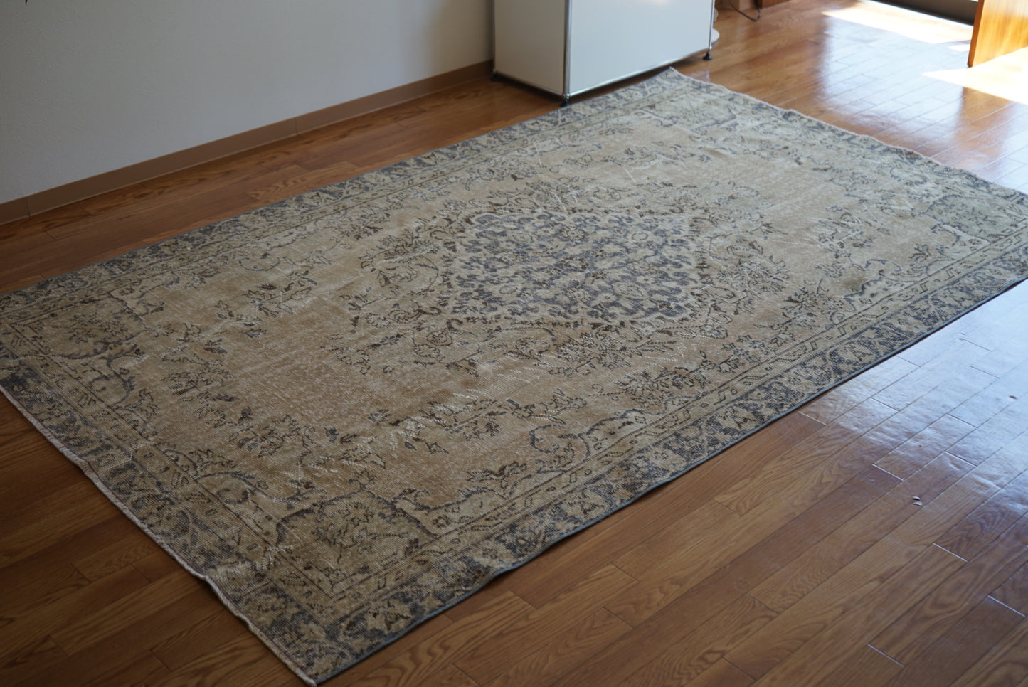 Türkiye Old Isparta Beige , BlueGlay 1970年代 267 × 169 cm No.TR25289