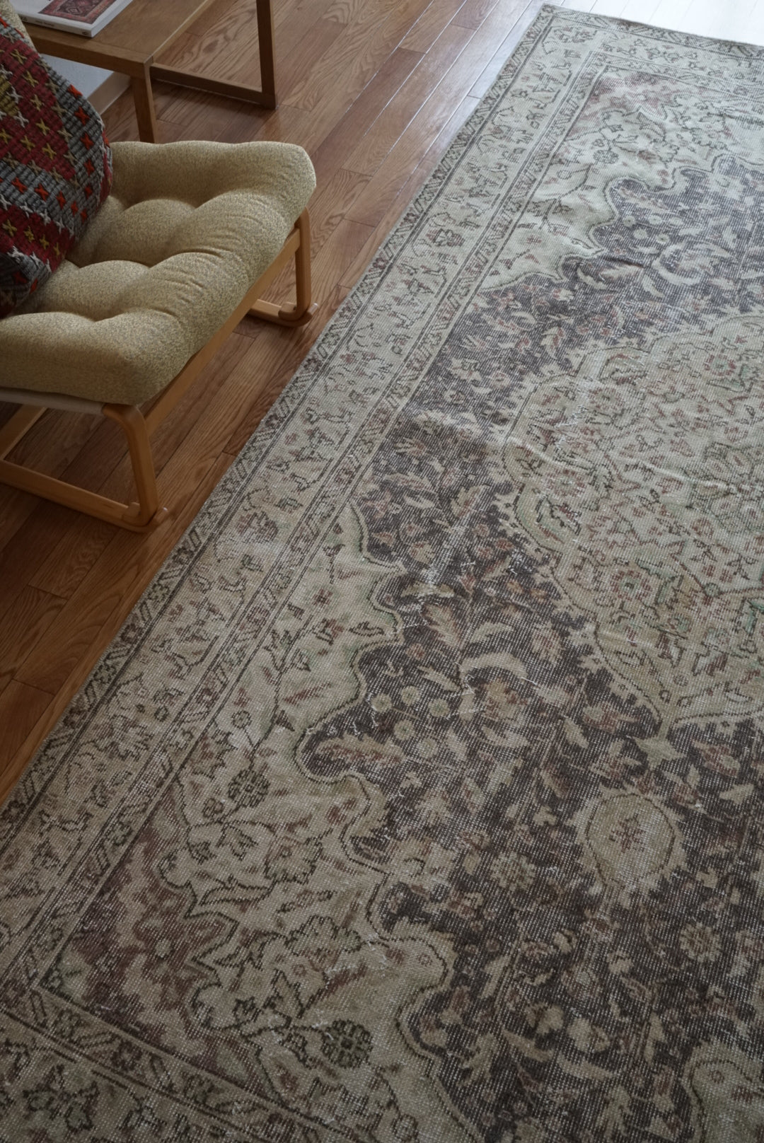 Türkiye Old Isparta Medallion Beige , Glay 1960年代 284 × 162 cm No.TR25493 / 国内送料無料