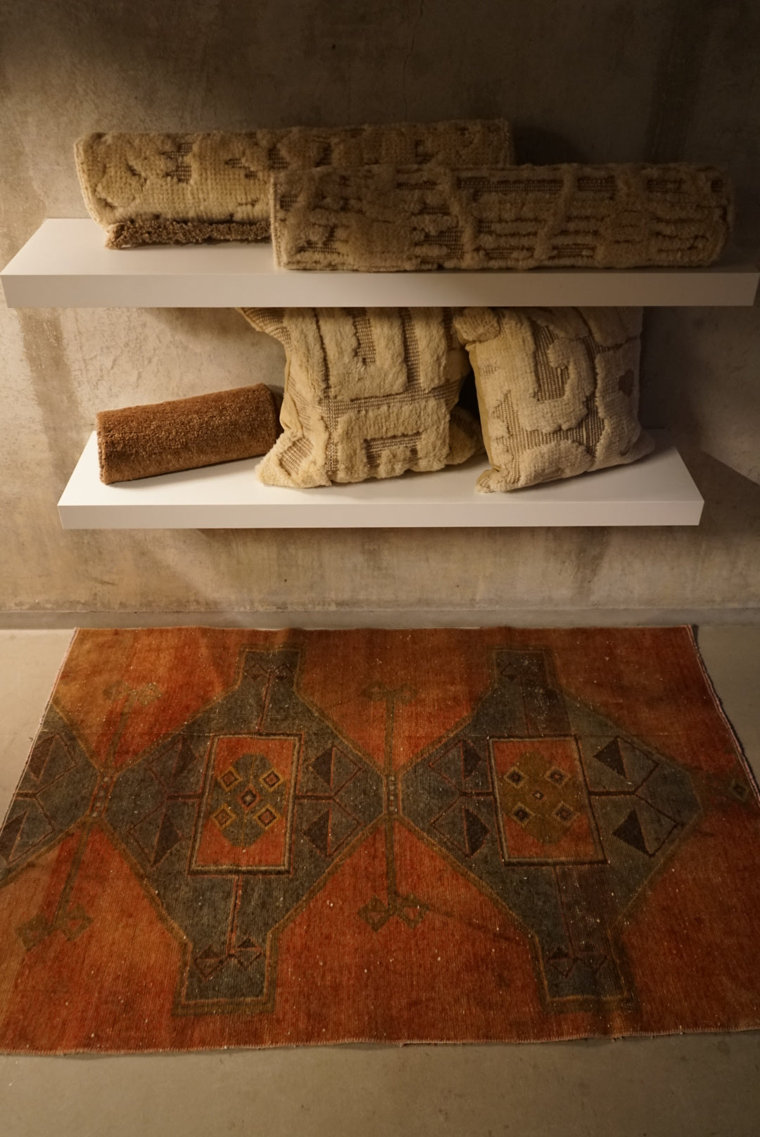 Türkiye Old Oushak Orange Small size 1970年代 137 × 91 cm No.TR25235