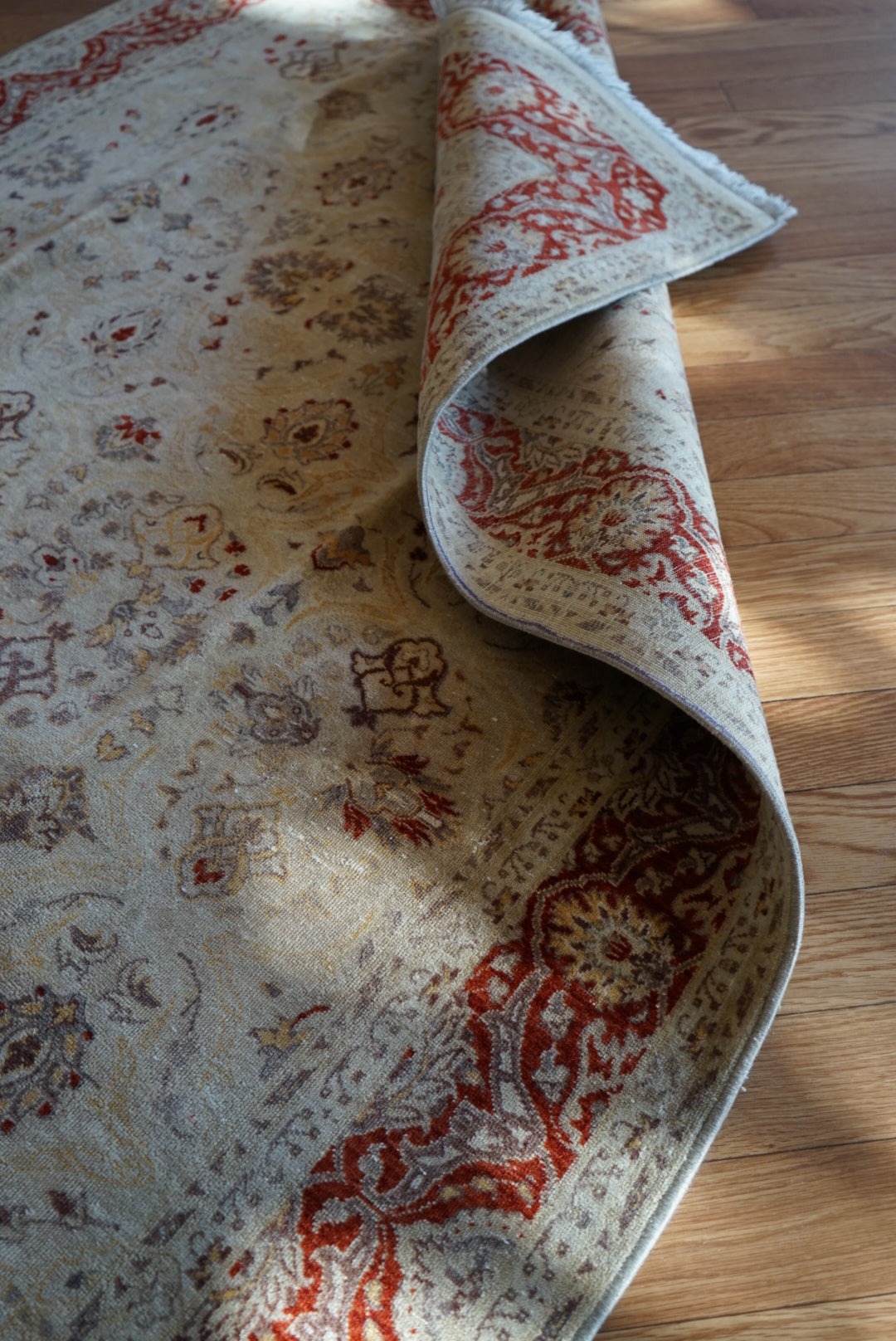 Türkiye Old Anatoria Beige , Red 1960年代 222 × 136 cm No.TR25551 / 国内送料無料・羊毛手織り絨毯