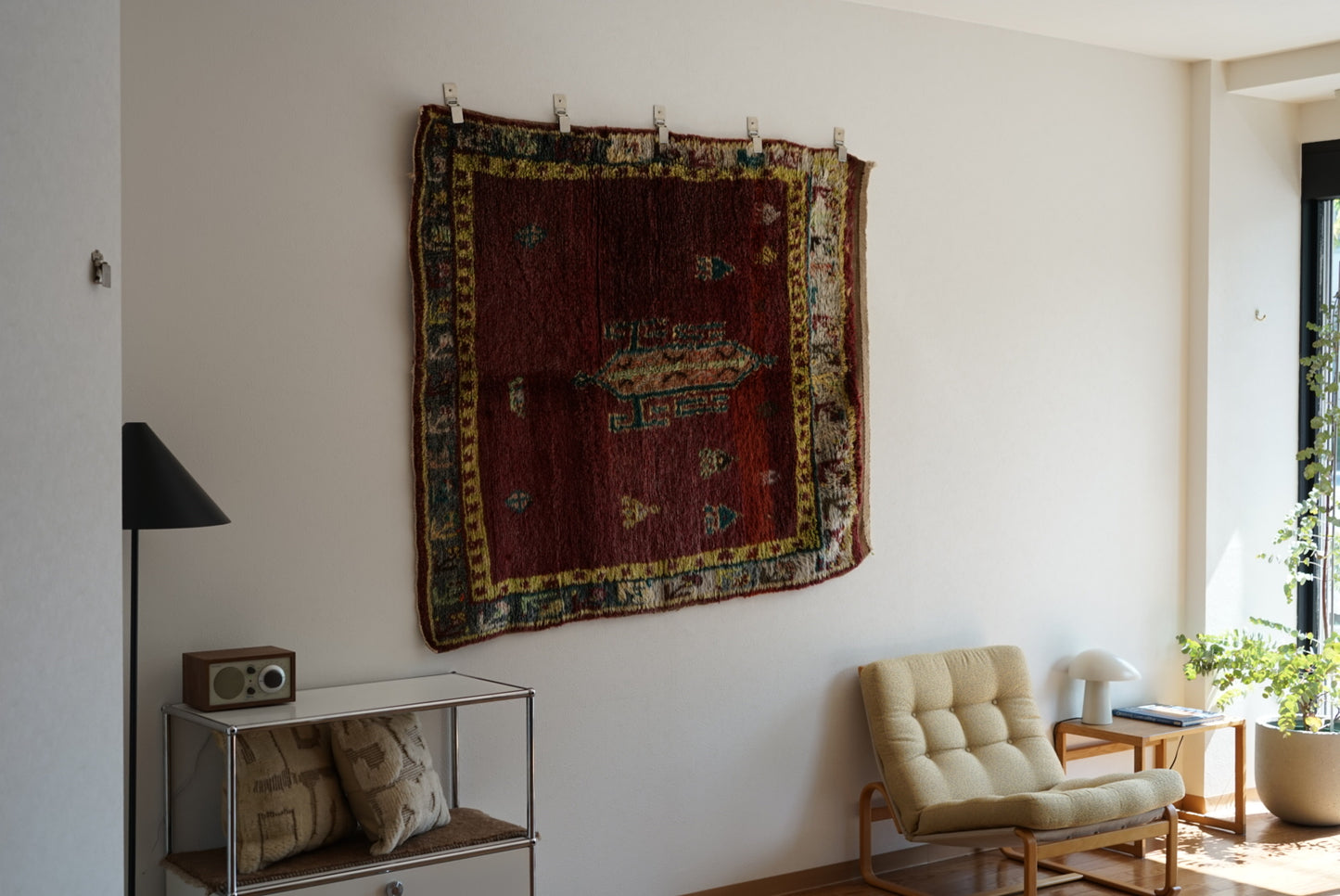TRIBAL RUG TURKEY OLD OUSHAK 1965年代 154 × 133 cm No.TR25193