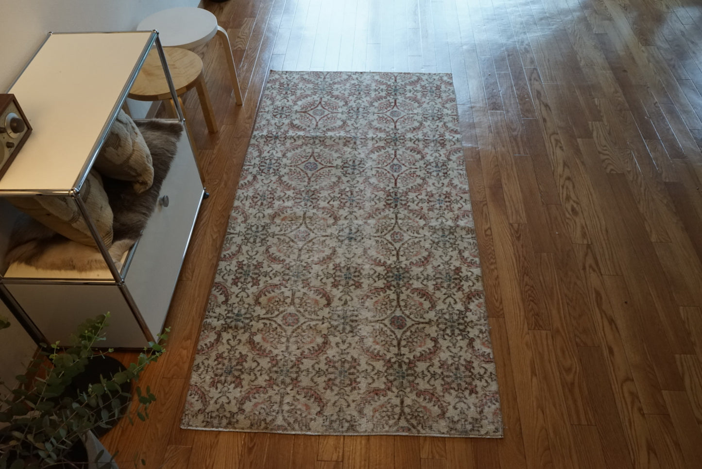 Türkiye Old Isparta Beige , Rose Pink , Botanical 1970年代 194 × 97 cm No.TR25452