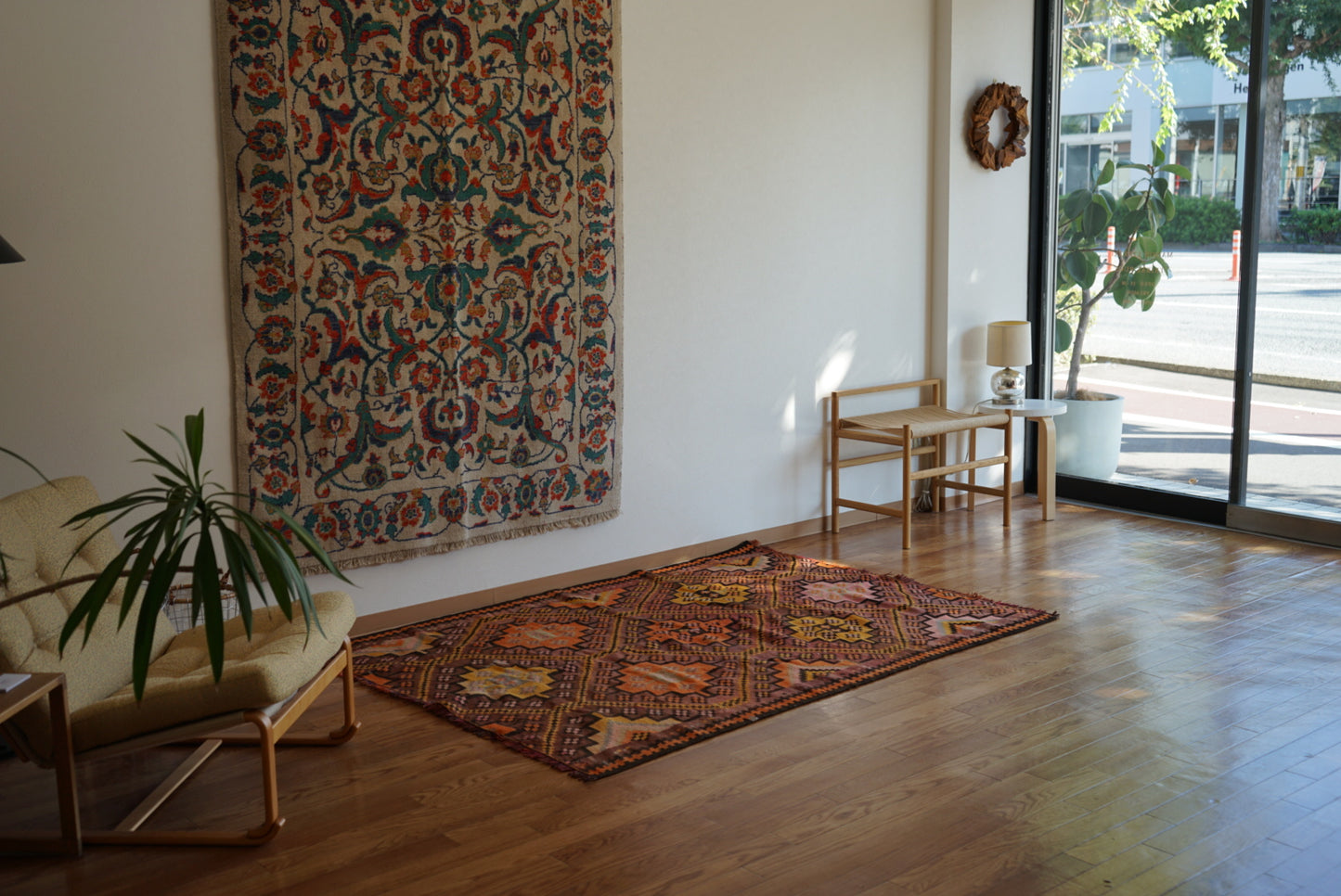 Türkiye Old Kilim Kars Tribal Design Purple 1970年代 180.5 × 135 cm No.TR25548 / 国内送料無料・羊毛手織りキリム