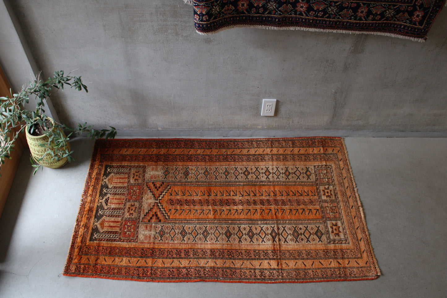 Afghanistan Baluch Prayer rug 1970年代 144×84cm
