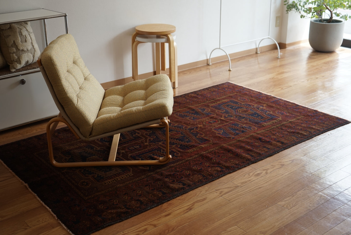 Afghanistan Old Baluch DarkBrown 1975年代 213 × 123.5 cm No.AF2527