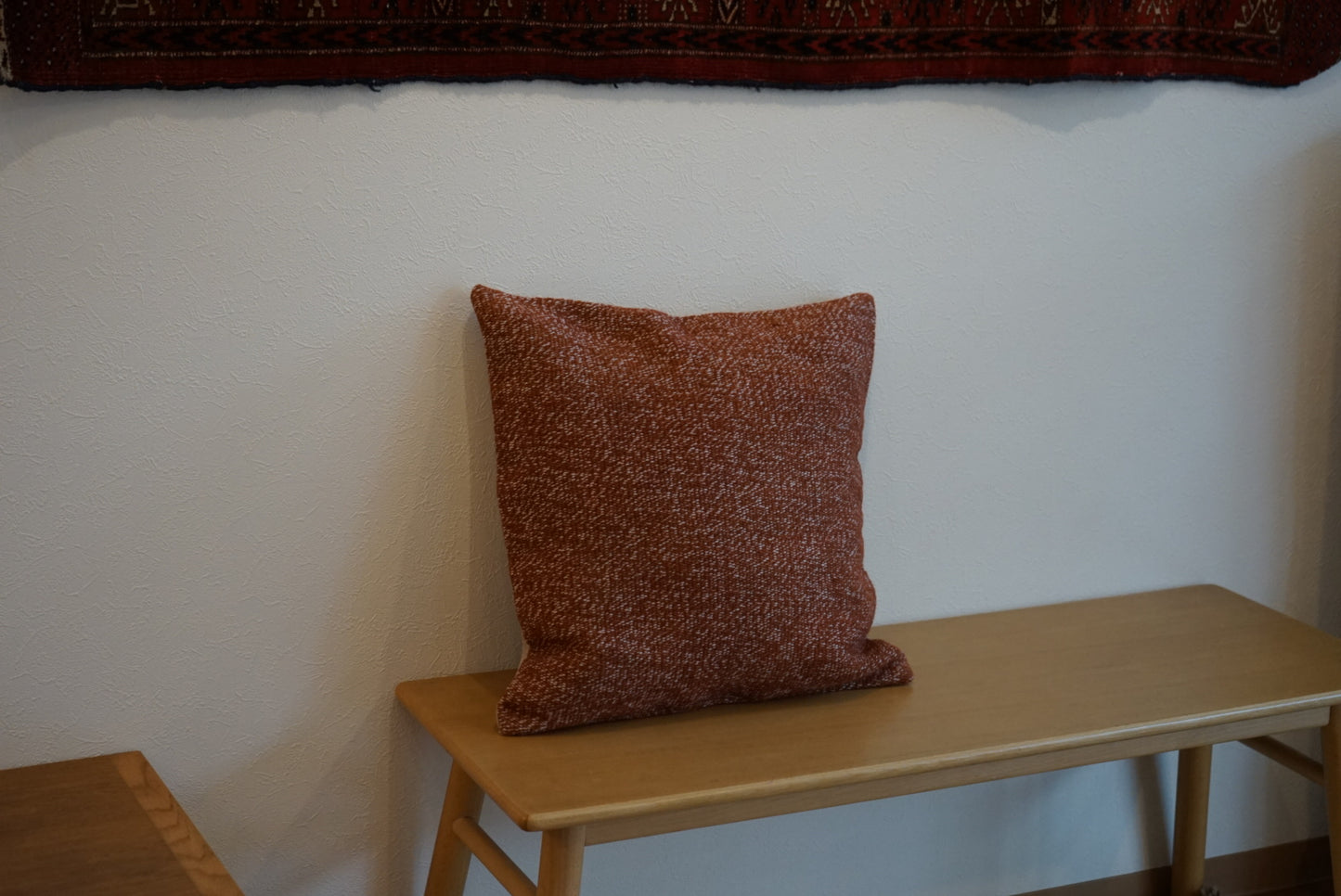 Türkiye Old Kilim Cushion Cover Brick Red 44 × 44 cm No.TR25571 / 送料無料・羊毛手織りキリム