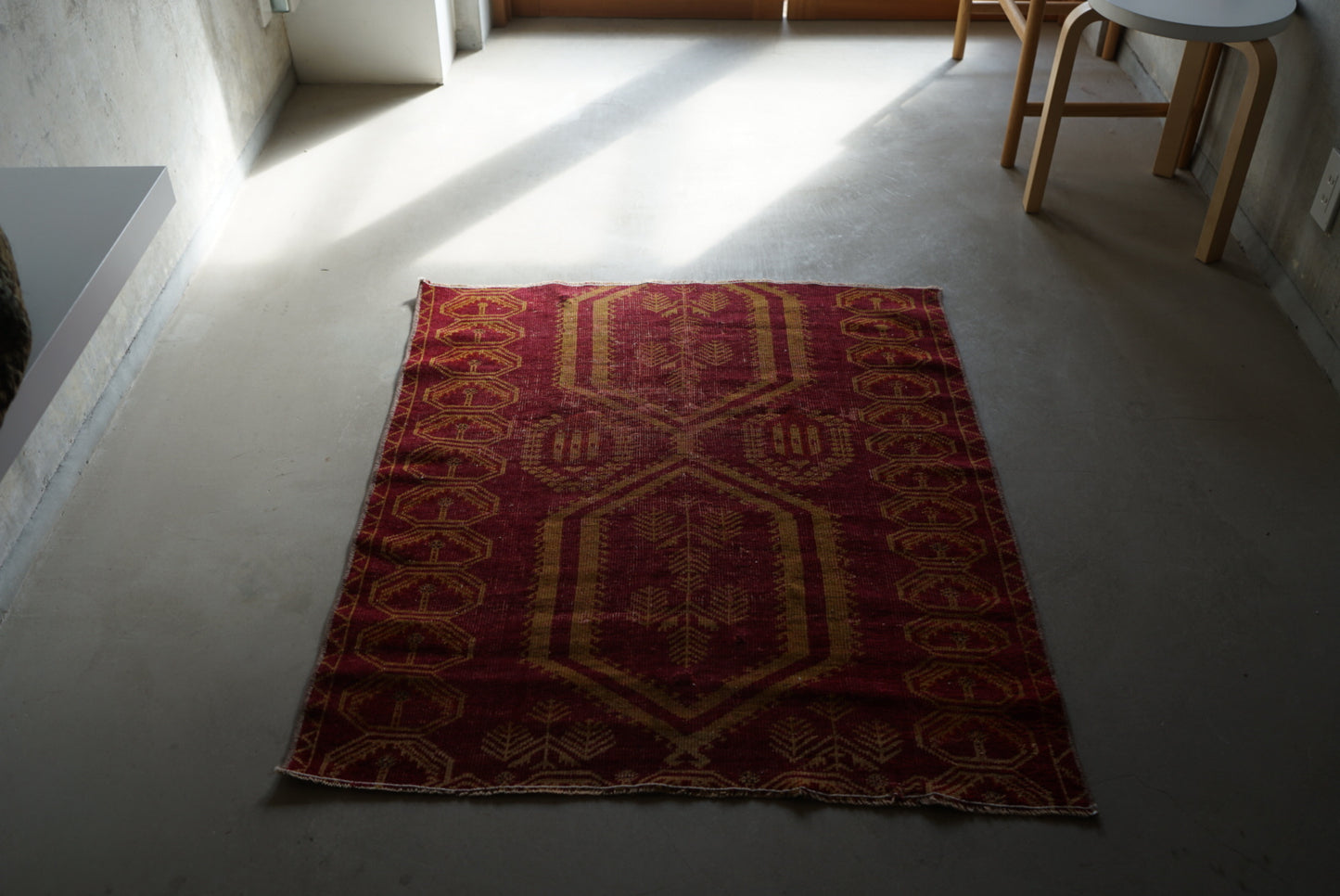 Türkiye Old Oushak Red 110 × 92.5 cm No.TR25330