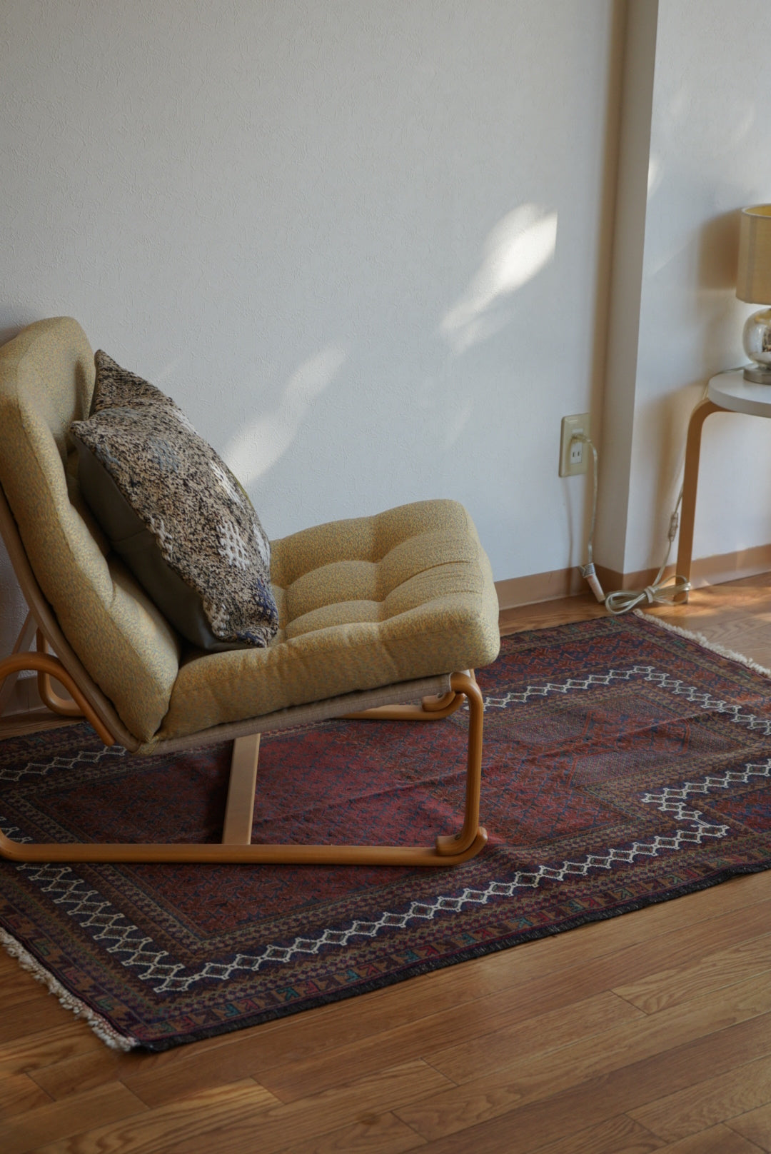Afghanistan Old Baluch Prayer Rug 1970年代 155 × 100 cm  No.AF2541 / 国内送料無料・羊毛手織り絨毯