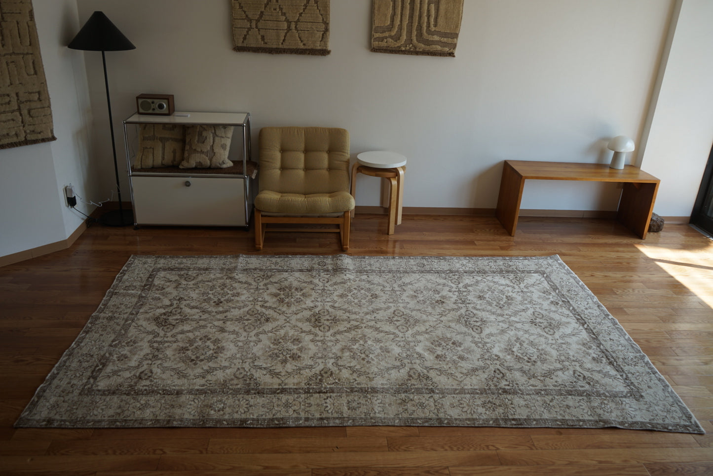 Türkiye Old Isparta Beige Floral 1970年代 272 × 152 cm No.TR25351