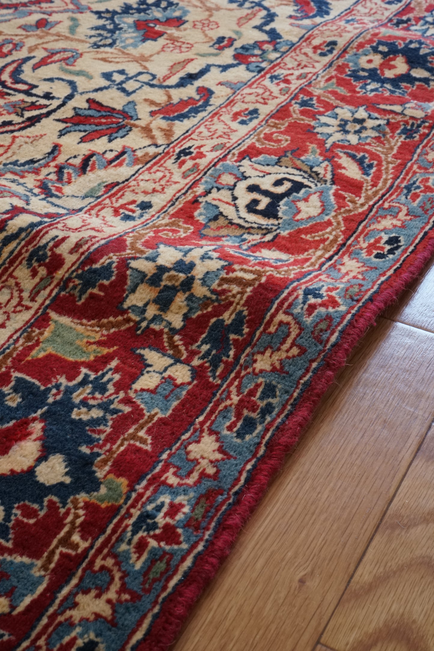 店頭販売 Iran Antique Esfahan 1840年代 231 × 157 cm / 国内送料無料・羊毛手織り絨毯