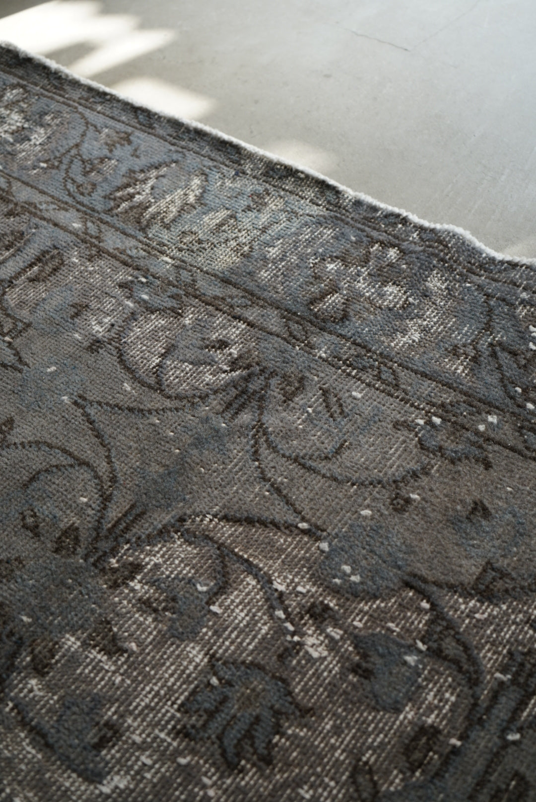 TURKEY OLD CHARCOAL GREY 1970年代 200 × 112 cm No.TR25154