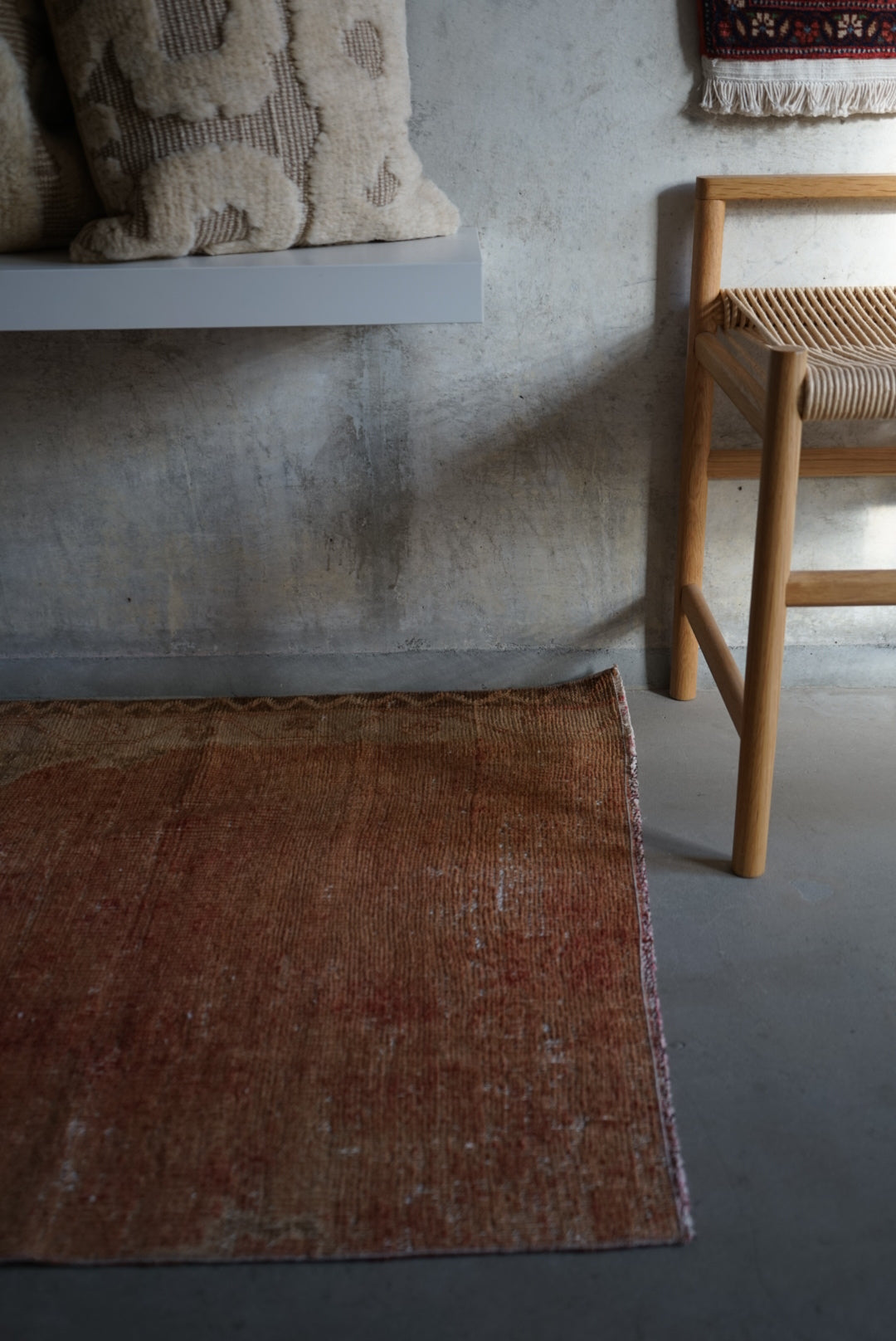 Türkiye Old Oushak Orange Prayer Small size 1970年代 129 × 81 cm No.TR25237