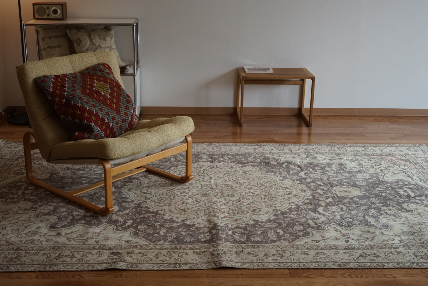 Türkiye Old Isparta Medallion Beige , Glay 1960年代 284 × 162 cm No.TR25493 / 国内送料無料