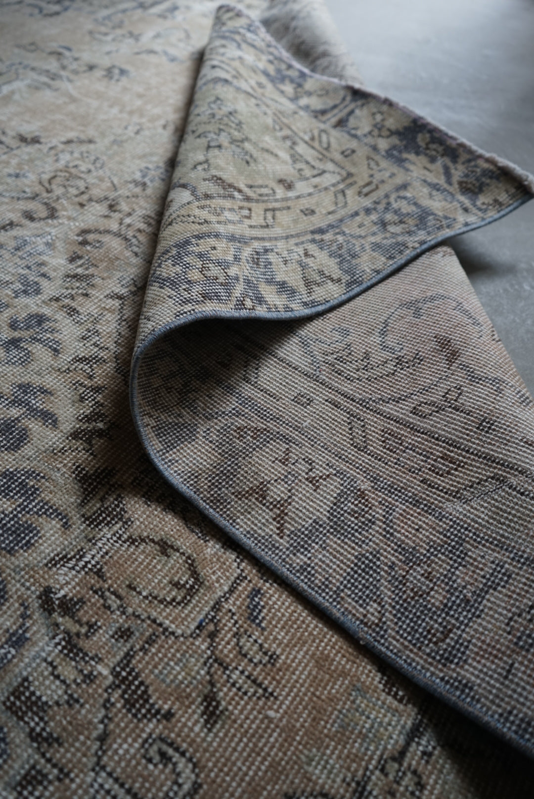 Türkiye Old Isparta Beige , BlueGlay 1970年代 267 × 169 cm No.TR25289