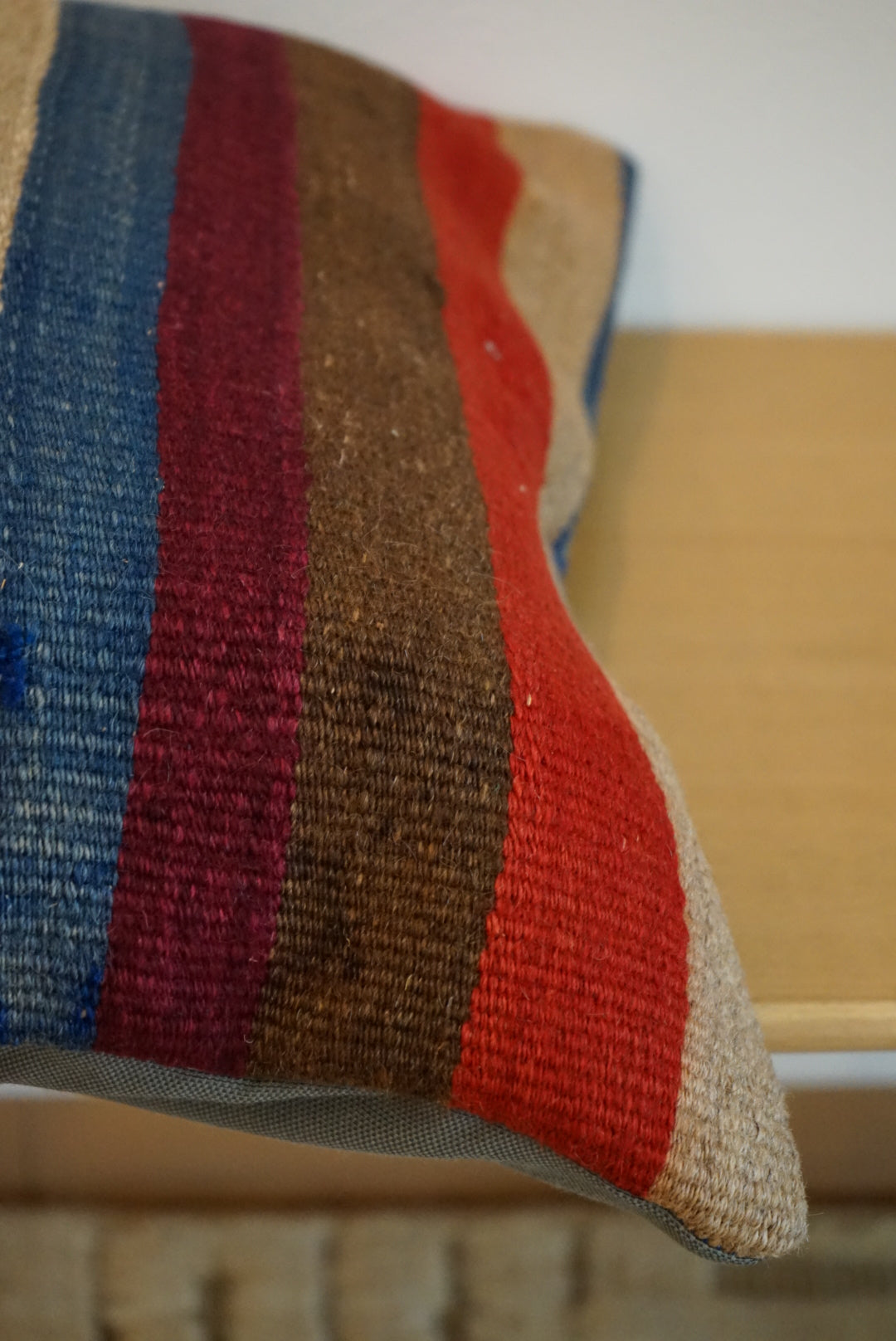 Türkiye Old Kilim Cushion Cover Mix Color Stripe Design 44 × 45 cm No.TR25566 / 送料無料・羊毛手織りキリム
