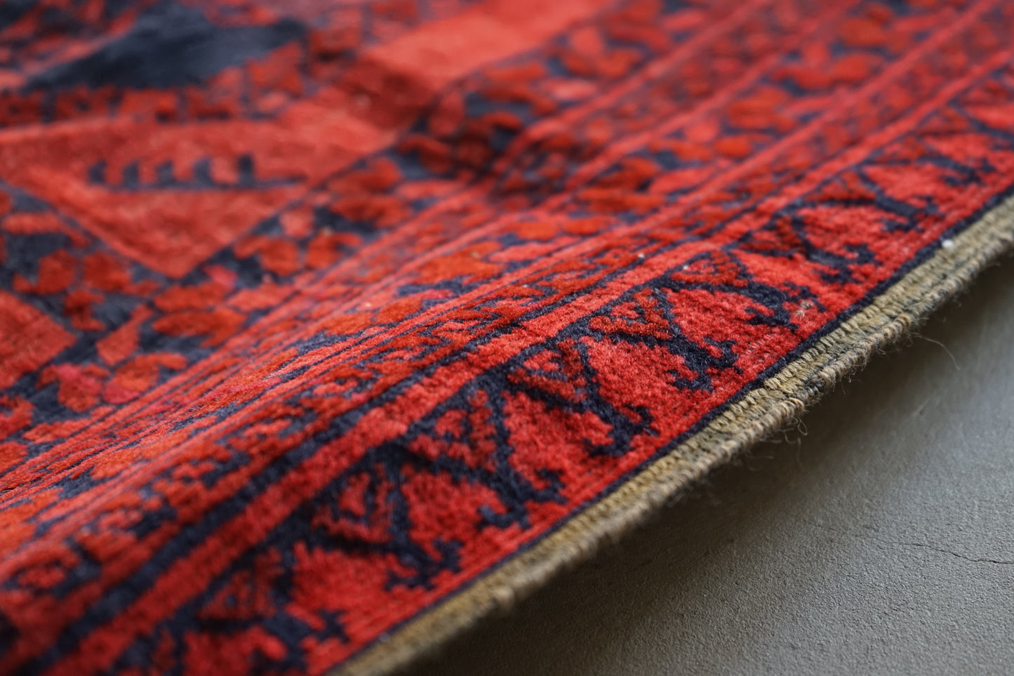 AFGHANISTAN OLD TURKMEN ELEPHANT FOOT 1970年代 112 × 75 cm No.AF2515