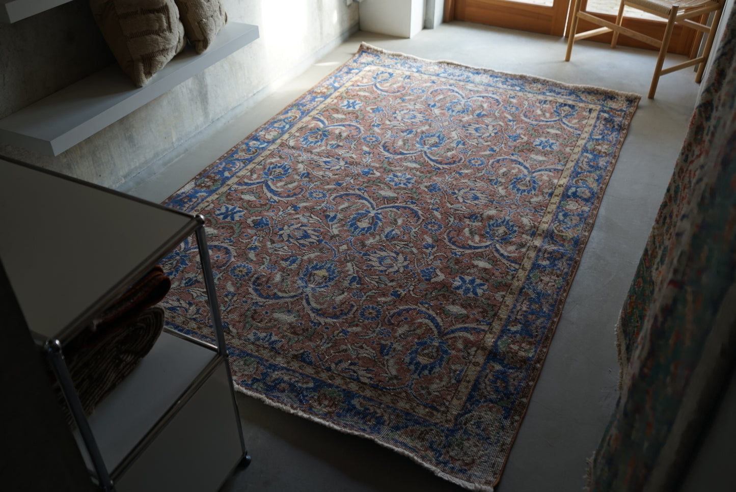 Türkiye Old Isparta Scarlet , Blue 1970年代 242 × 154 cm No.TR25264