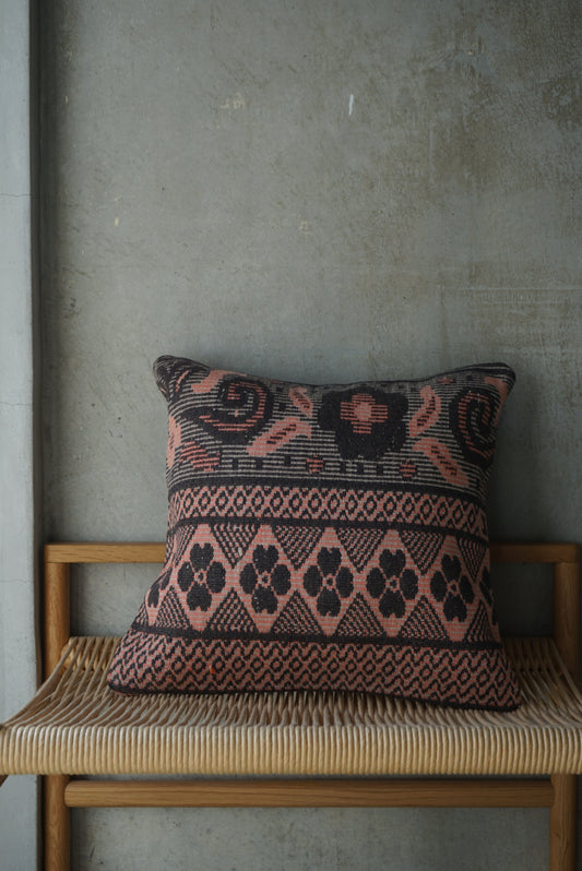 Türkiye Old Kilim Cushion Cover Pink 40 × 40 cm No.TR25326