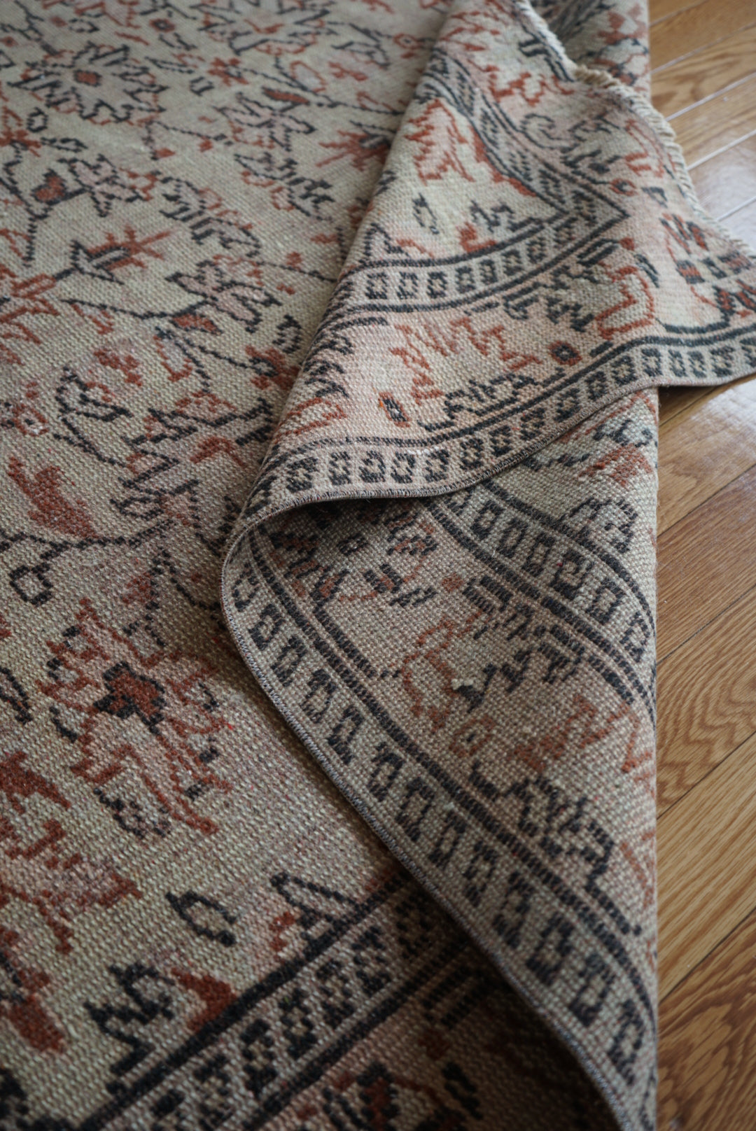 Türkiye Old Kayseri Olive , Beige Flower 1970年代 270 × 169 cm No.TR25389