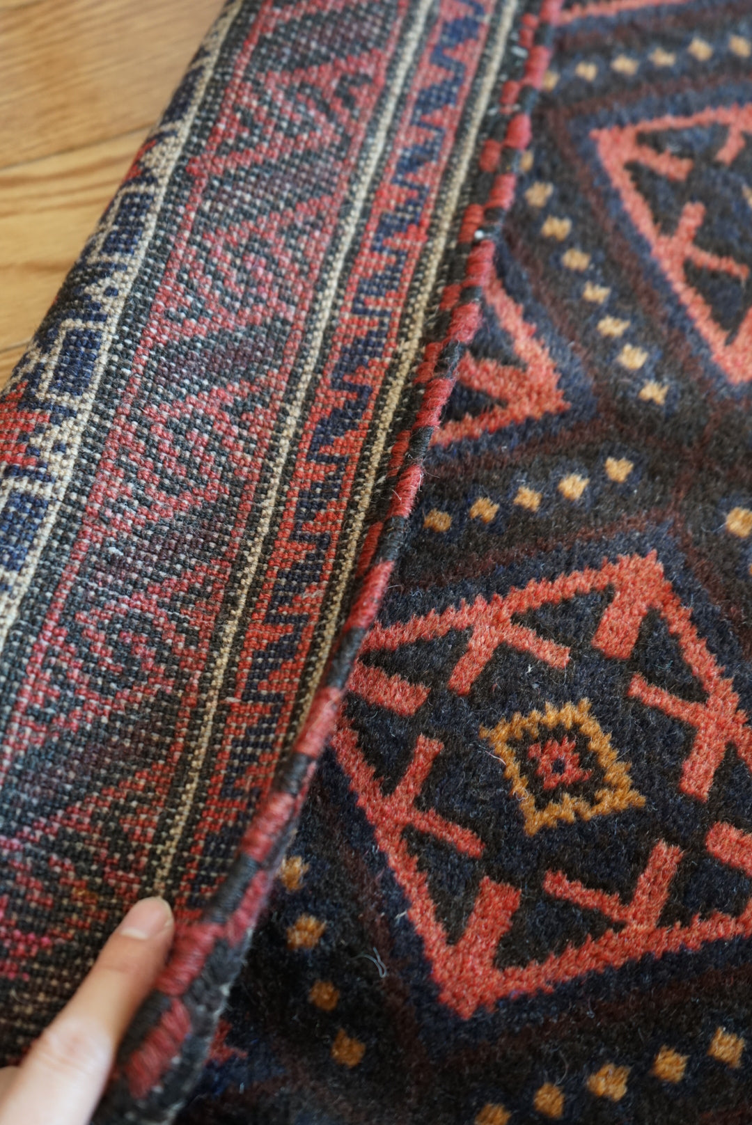 Afghanistan Old Baluch Taimani 1980年代 193 × 123 cm  No.AF2543 / 国内送料無料・羊毛手織り絨毯