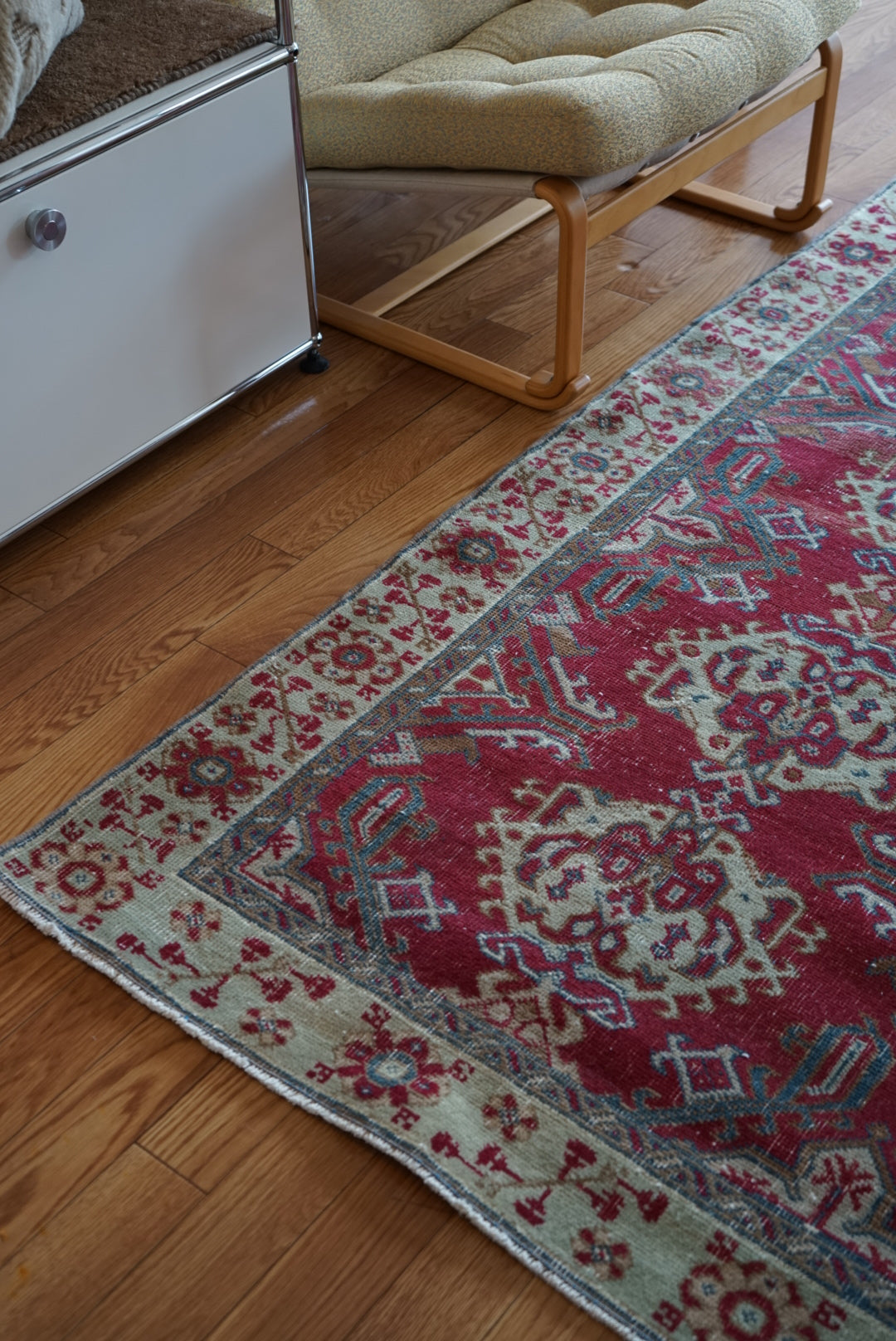Türkiye Old Isparta RosePink 1960年代 251 × 147 cm No.TR25377