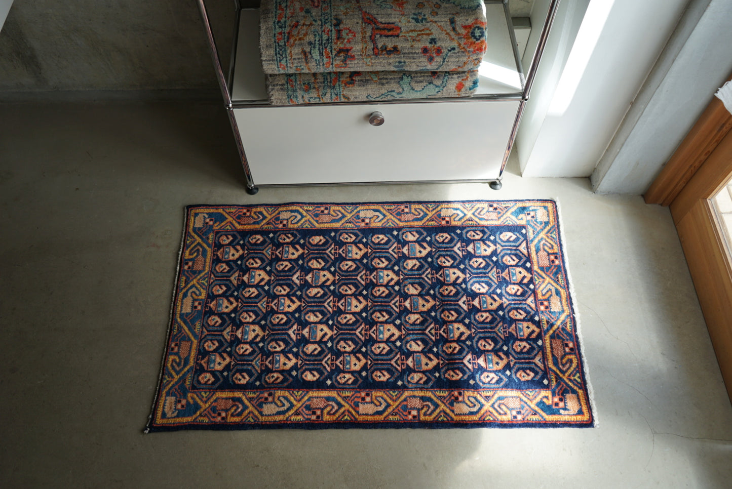 IRAN ANTIQUE VIS KHANSAR ISFAHAN 1900年代 110 × 66 cm / 3'6" × 2'1" ft