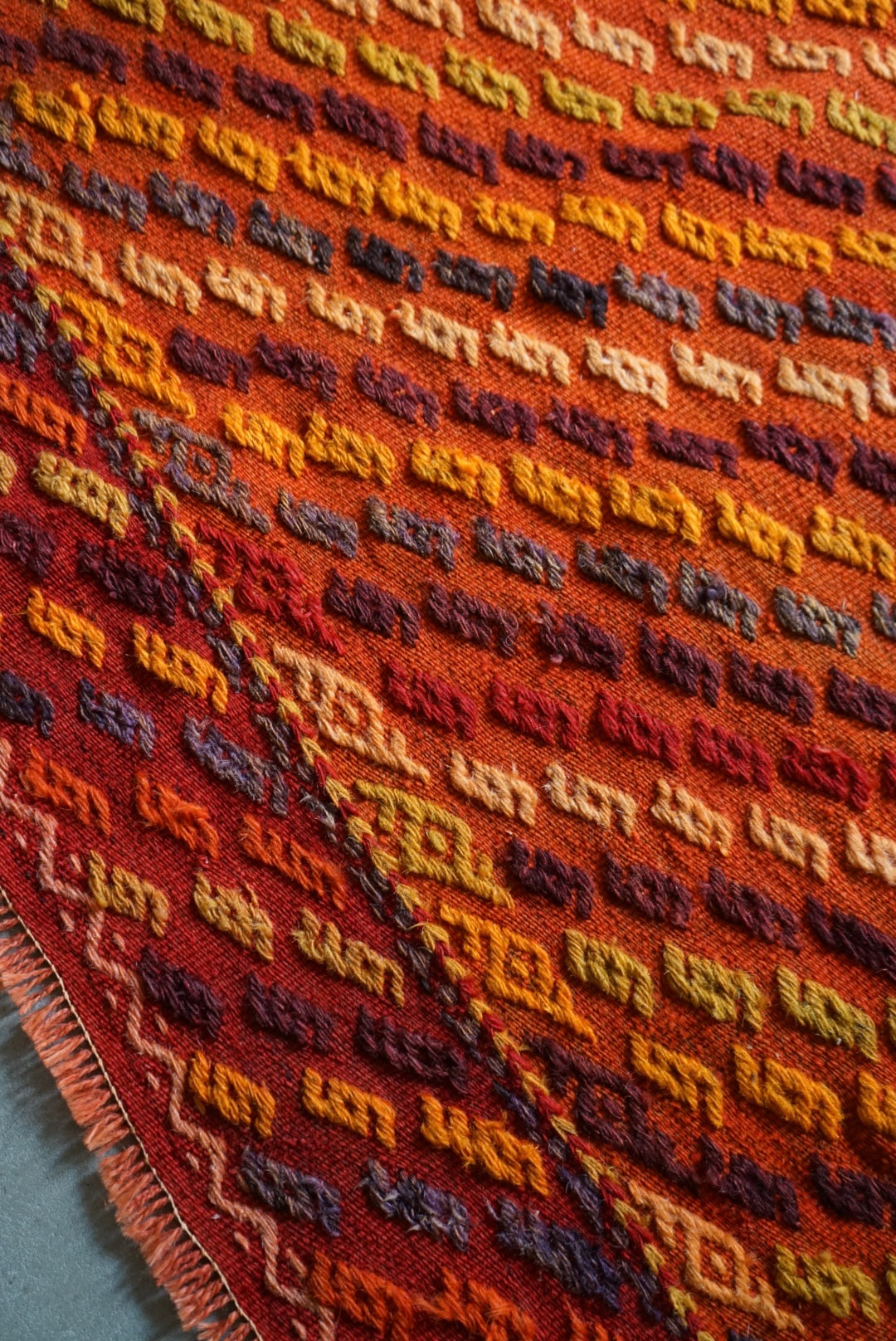 Türkiye Old Konya Jajim Orange 1960年代 121 × 109 cm No.TR25158