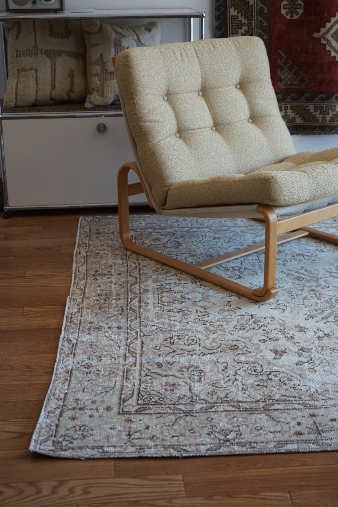 Türkiye Old Isparta Medallion Sweet Beige 1960年代 262.5 × 159.5 cm No.TR25401