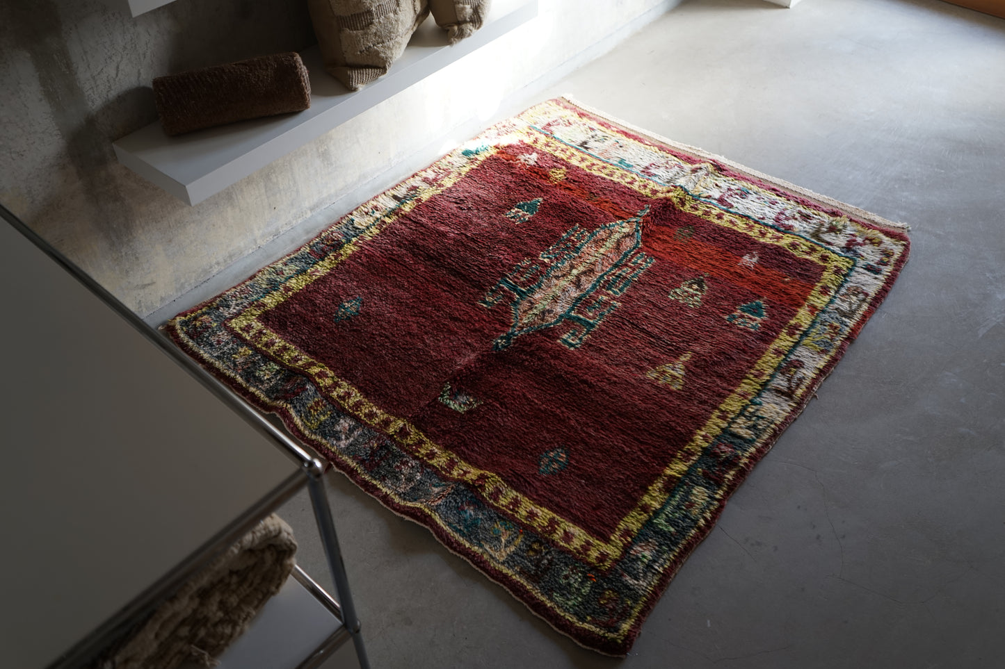 TRIBAL RUG TURKEY OLD OUSHAK 1965年代 154 × 133 cm No.TR25193