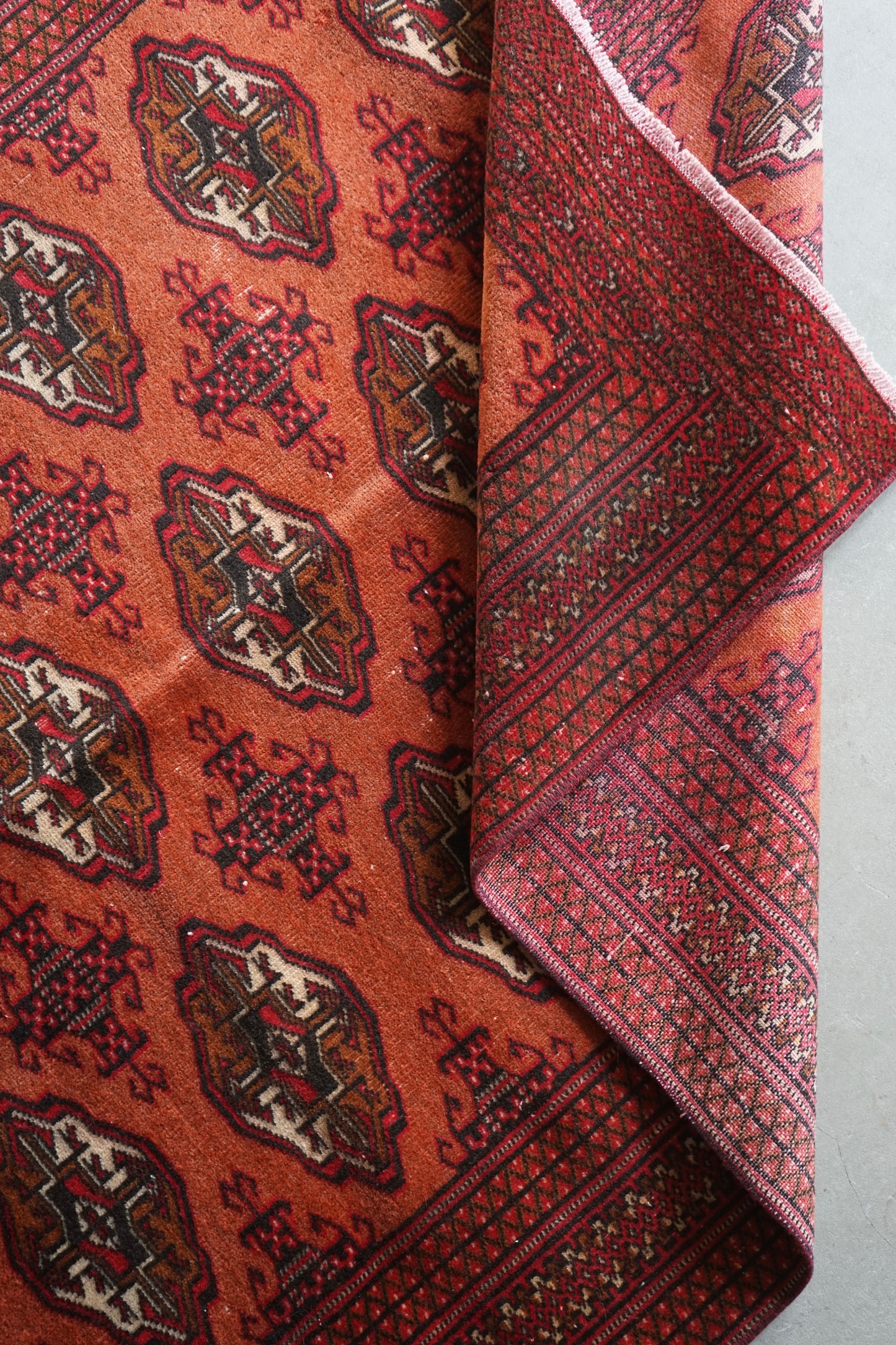 TURKEY OLD TURKMEN 1950-1970年代 195 × 123 cm No.TR2590