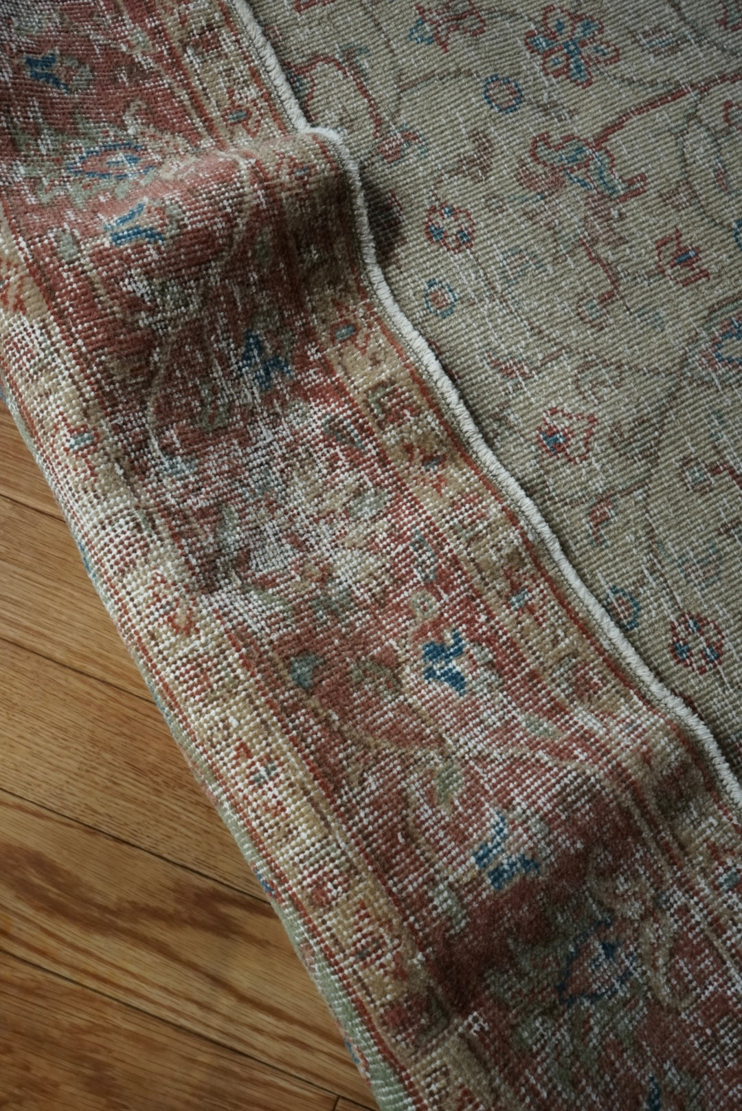 Türkiye Old Isparta Beige , Red , Green Medallion 1960年代 244 × 142 cm No.TR25455
