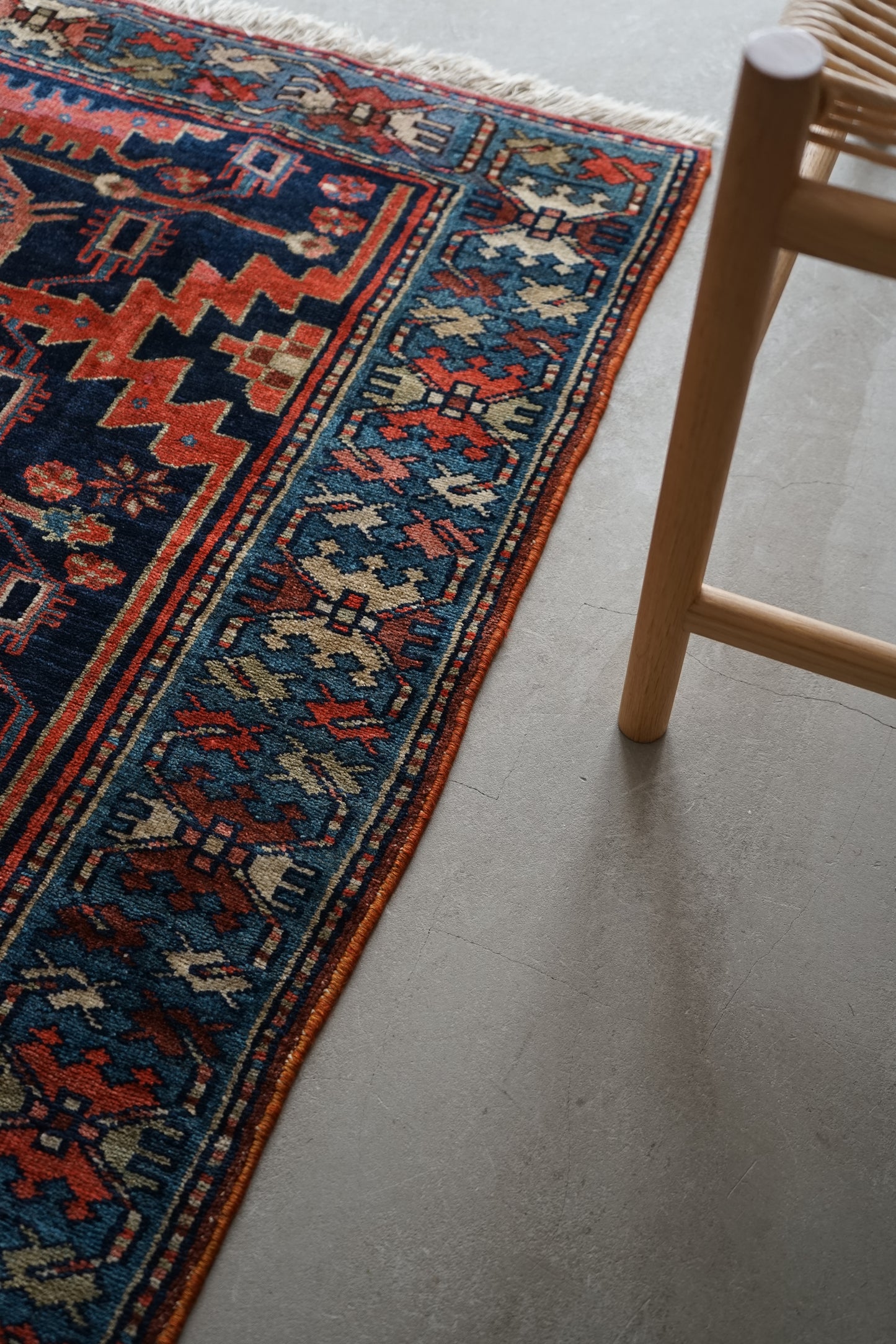 店頭販売 IRAN ANTIQUE BAKHTIARI 1820-1840年代 151 × 101 cm